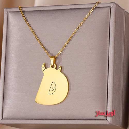 گردنبند حرف انگلیسی D طرح هیولا کد 102579