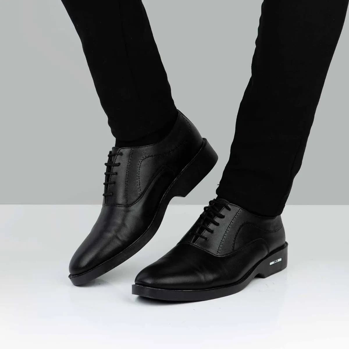 کفش مردانه چرم رسمی و مجلسی مدل ماهور رنگ مشکی و قهوه ای سایز 40 تا 44 — تصویر ۵