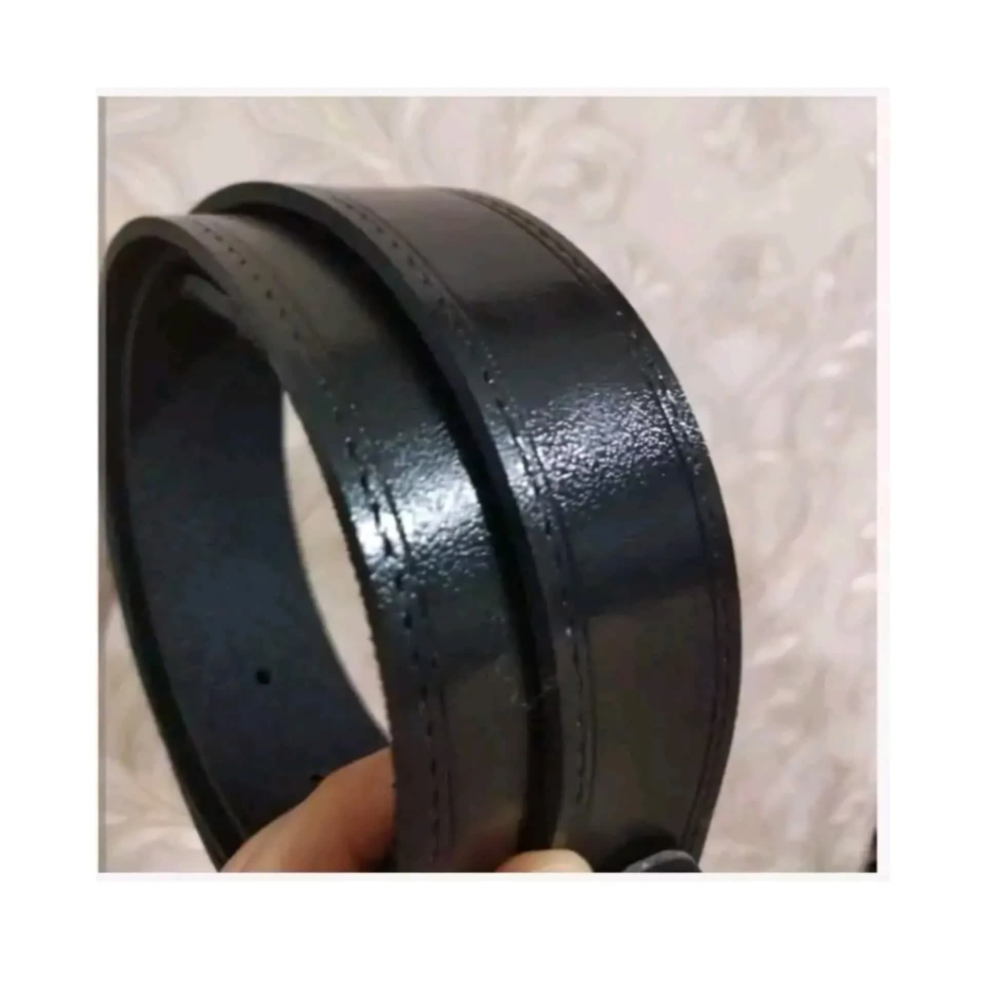 کمربند چرم صنعتی مشکی پهنا 3/5 طول 125 با سگک آبکاری شده — تصویر ۶