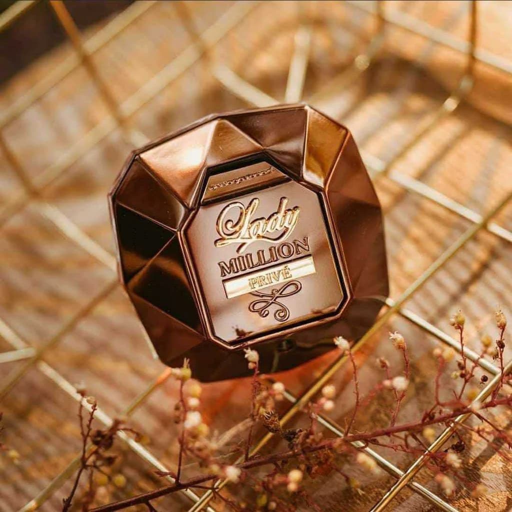 ادکلن پاکو رابان لیدی میلیون پرایو Paco Rabanne Lady Million Prive — تصویر ۴