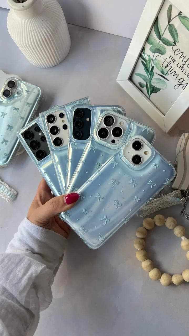 قاب طرح براش پاپیون آبی گوشی آیفون 17 پرومکس — تصویر ۵