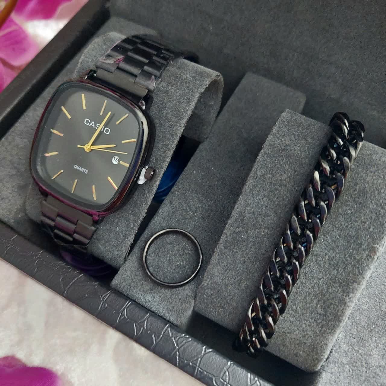 ساعت مچی مردانه کاسیو Casio مشکی همراه دستبند و حلقه انگشتر — تصویر ۲