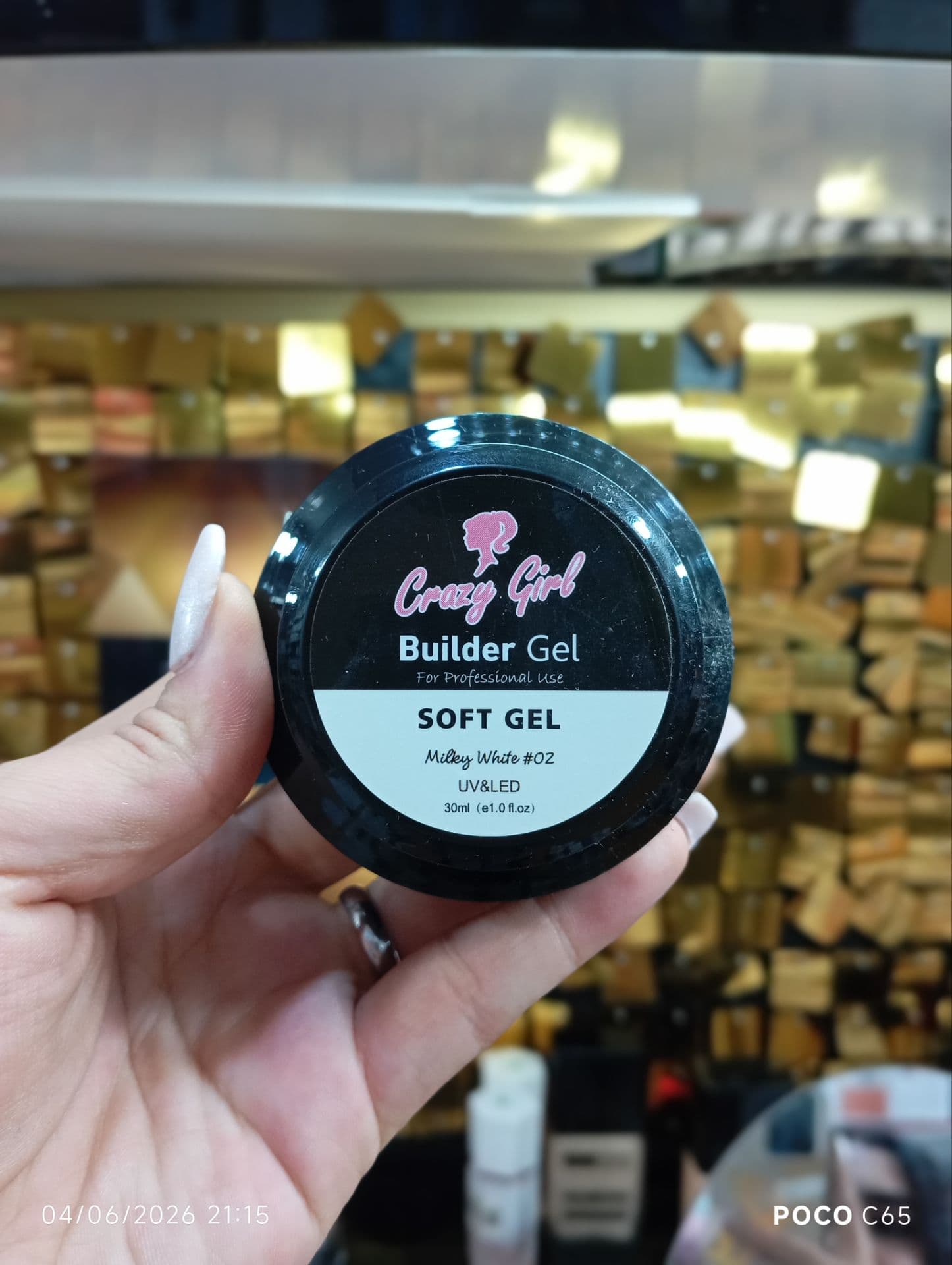 بیلدر ژل Crazi girl مدل Milk — تصویر ۲