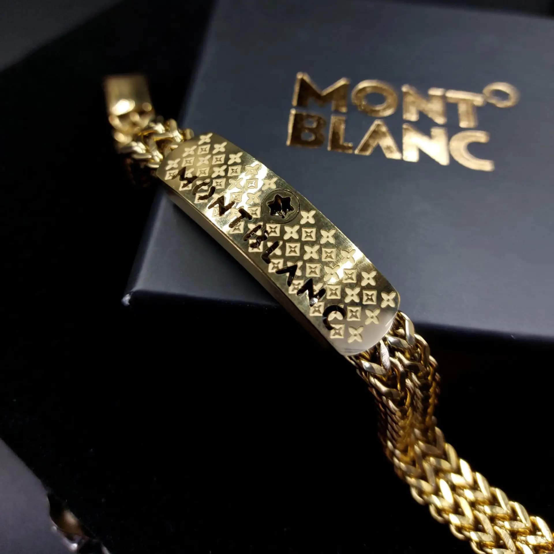 دستبند استیل مردانه پلاک مونت بلانس MONT BLANCE زنجیر چهار وجهی دولاین رنگ ثابت کد amp — تصویر ۲