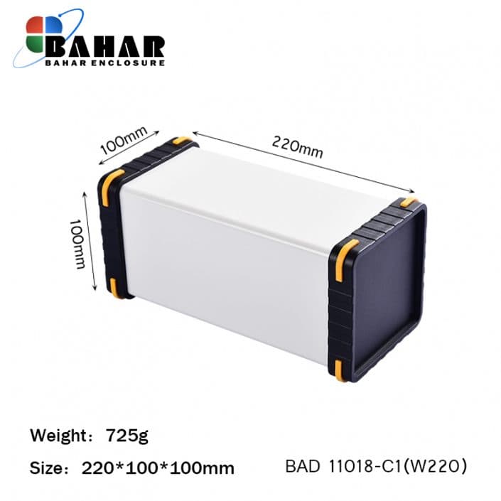 BAD 11018-C1(W220) جعبه آلومینیومی با پانل پلاستیکی