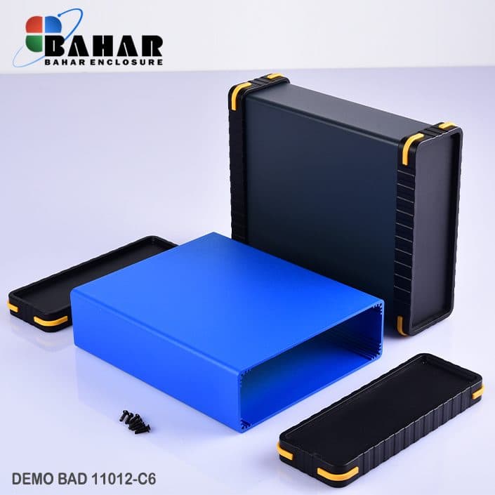 BAD 11012-C6(W220) جعبه آلومینیومی با پانل پلاستیکی — تصویر ۴