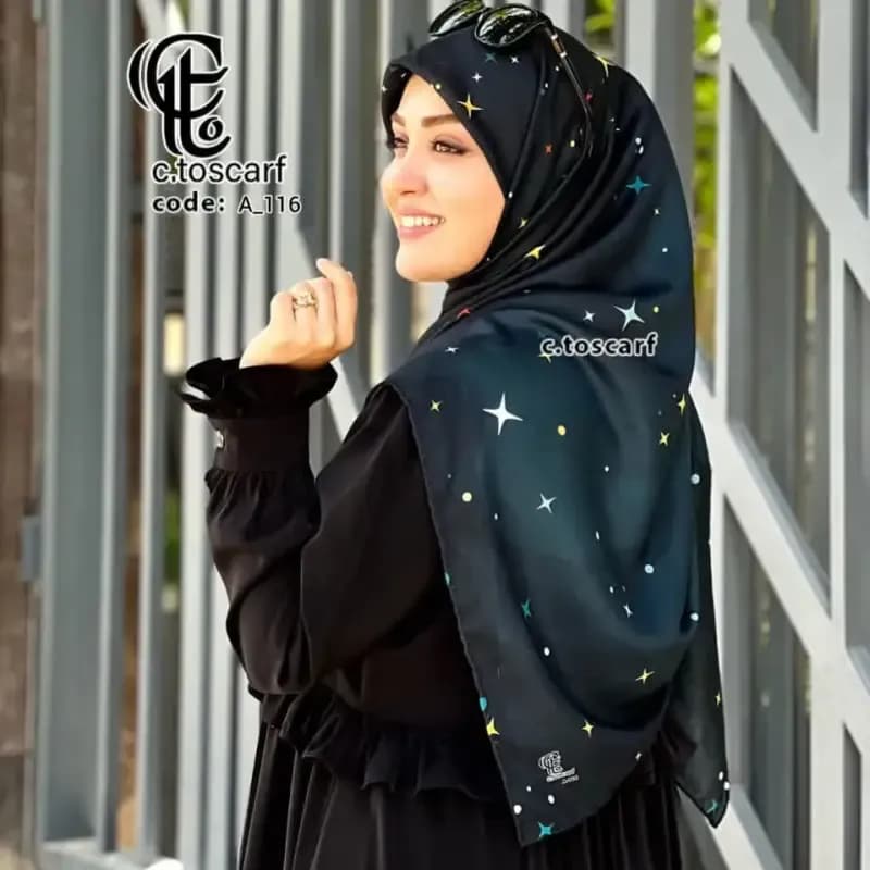روسری نخی کاستوم طرح ستاره شب سرمه ای قواره بزرگ 140*140 دور دوخت — تصویر ۹
