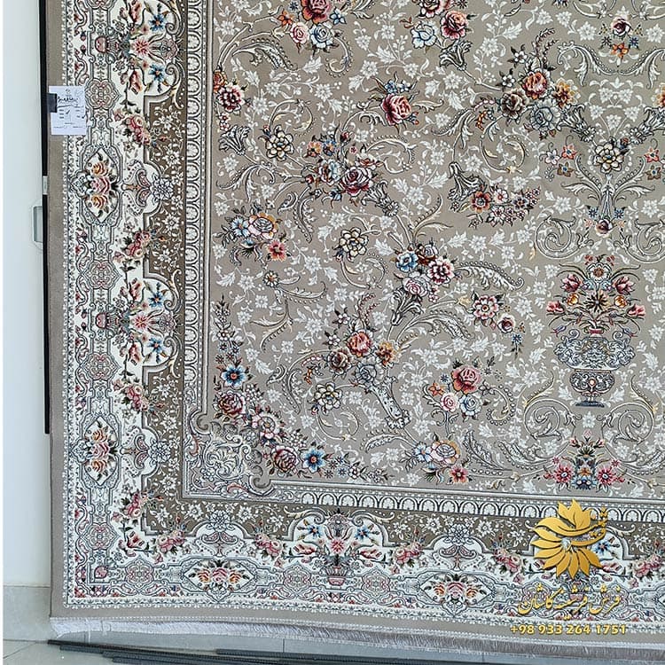 فرش افشان هفتصد شانه ضخیم طرح خاطره بژ — تصویر ۳