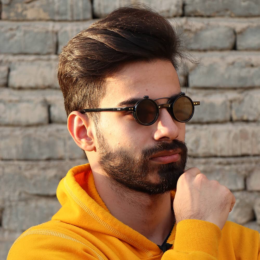عینک آفتابی فانتزی DIOR با فریم شکل گرد، رنگ هاوانا و قهوه‌ای، دسته هاوانا و لنز بالارونده مدل T307 Y266 — تصویر ۲