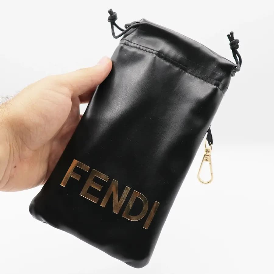 پک اورجینال عینک برند فندی (FENDI) با کیف طرح کیسهای و تمام تجهیزات مدل 993117 — تصویر ۵
