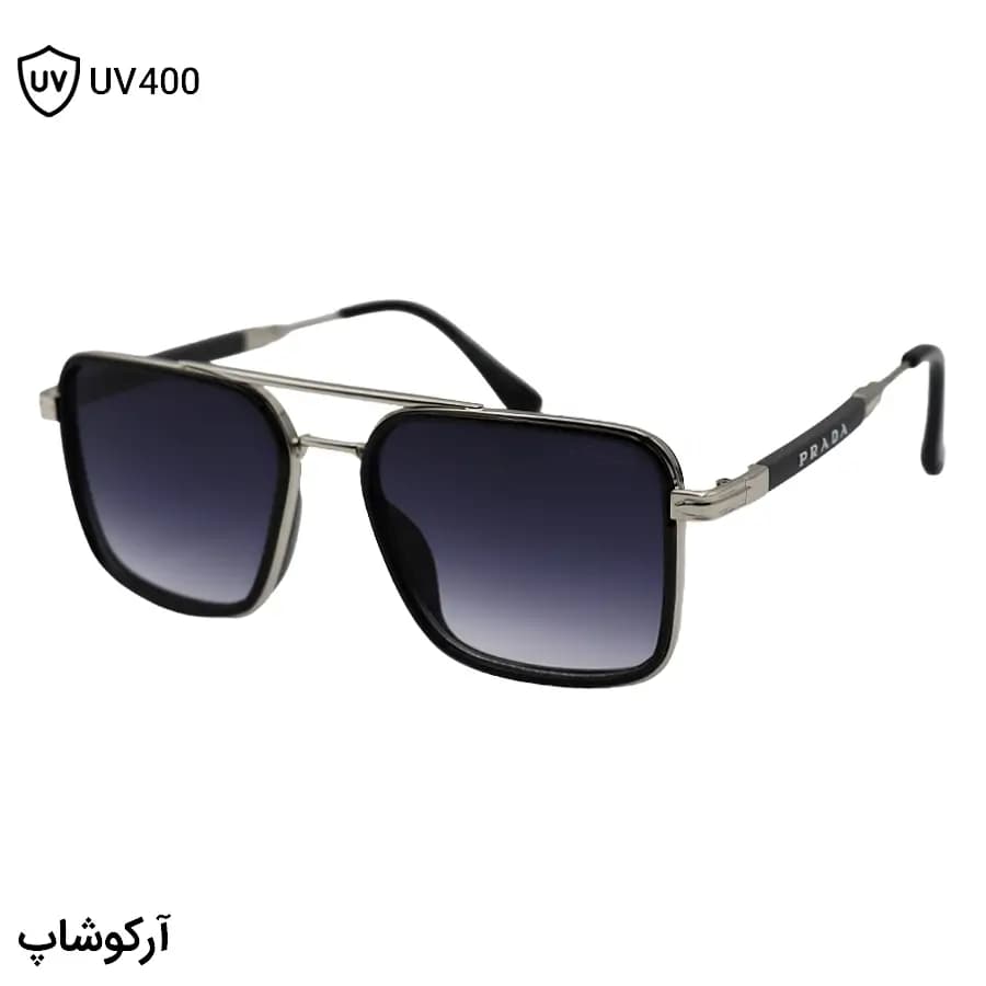 عینک آفتابی Prada با فریم مربعی شکل، رنگ مشکی و نقره‌ای و لنز دودی سایه روشن مدل PR2001