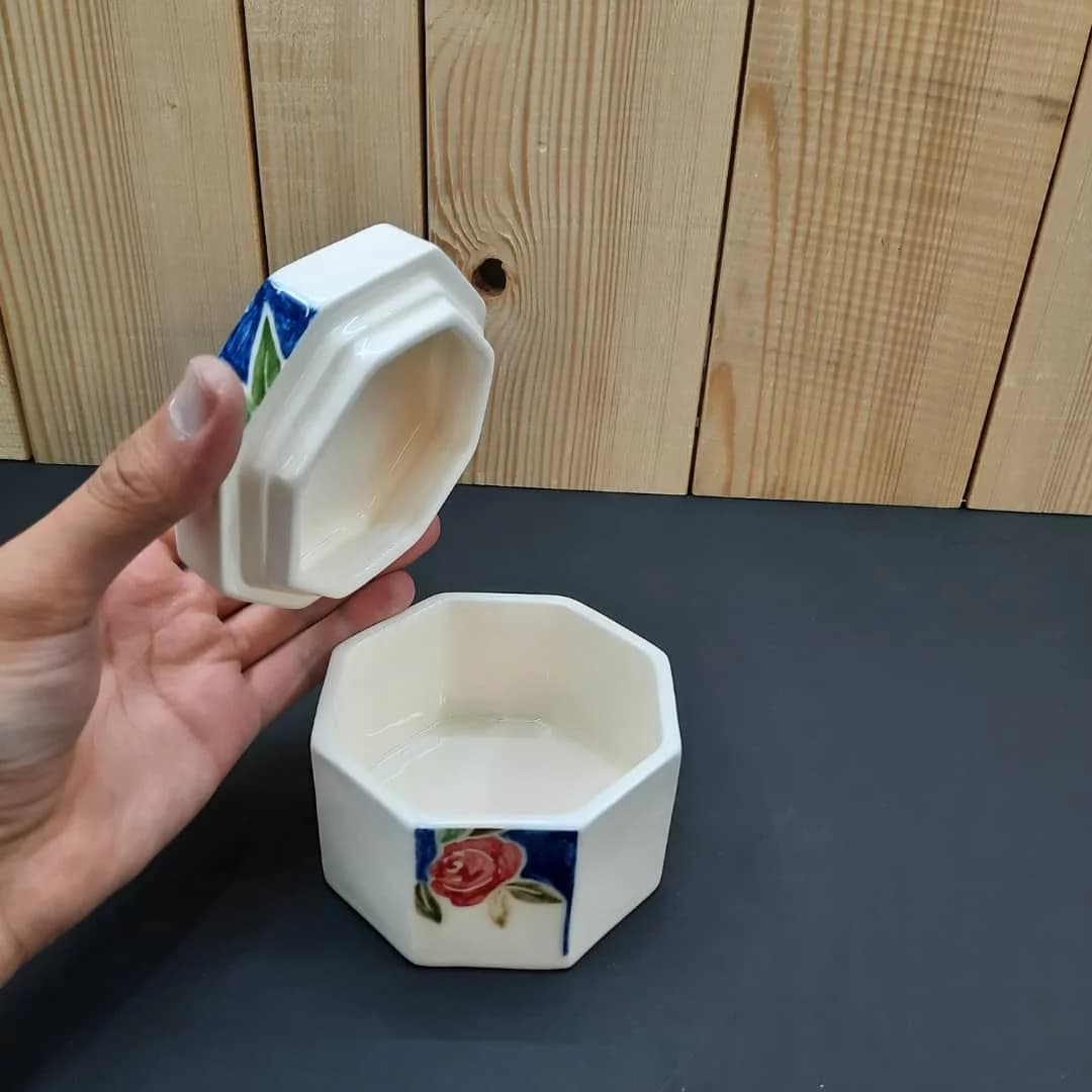 شکلات خوری سرامیکی دست ساز سایز کوچک مدل رز کد 848 — تصویر ۴