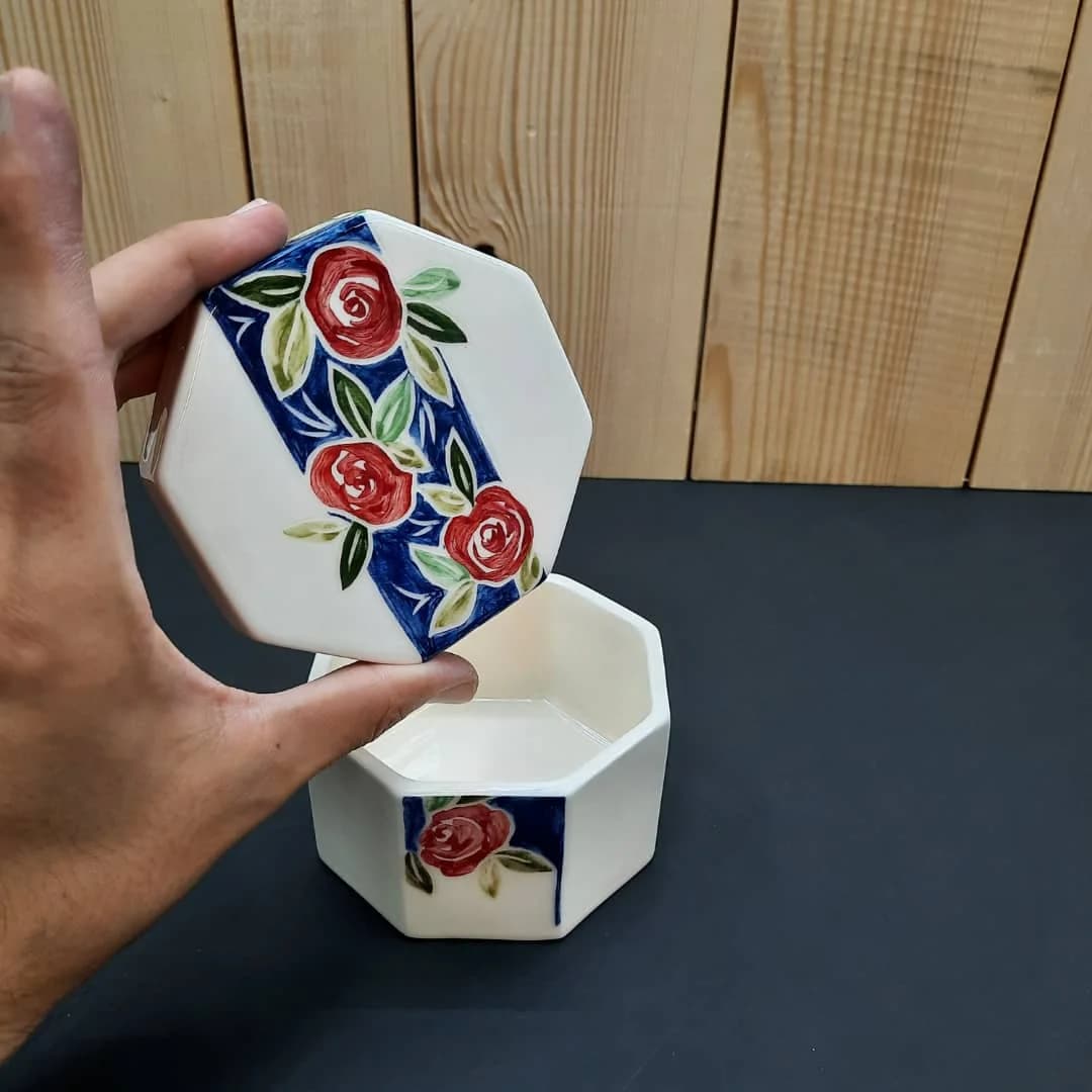 شکلات خوری سرامیکی دست ساز سایز کوچک مدل رز کد 848 — تصویر ۵