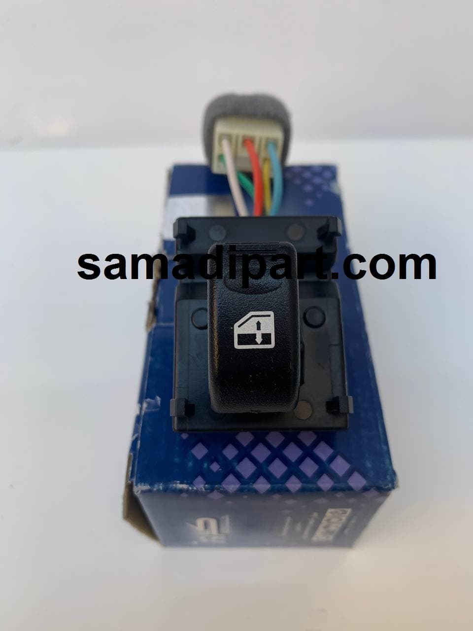 کلید شیشه بالابر پراید X100 و تیبا راست (شاگرد)کروز (CR33084201)