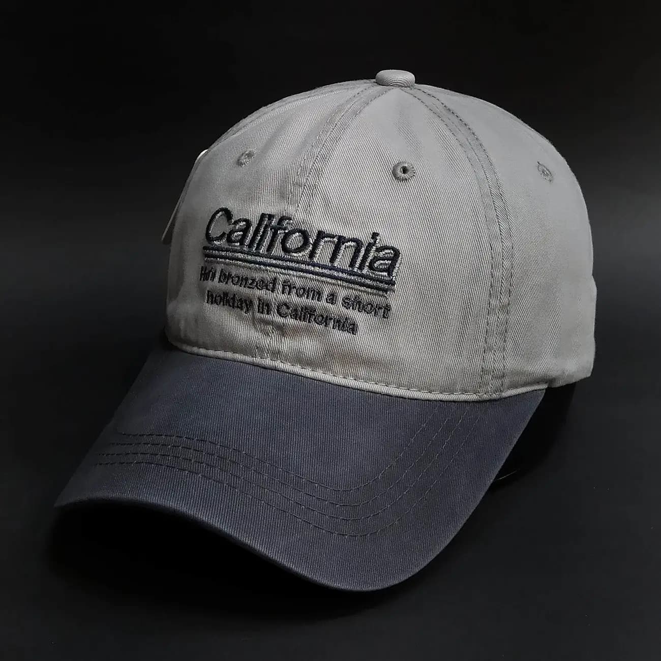 کلاه بیسبالی کتان نخ‌پنبه دو رنگ California | کلاه کژوال ساحلی با استایل وست‌کوست و طراحی مدرن — تصویر ۶
