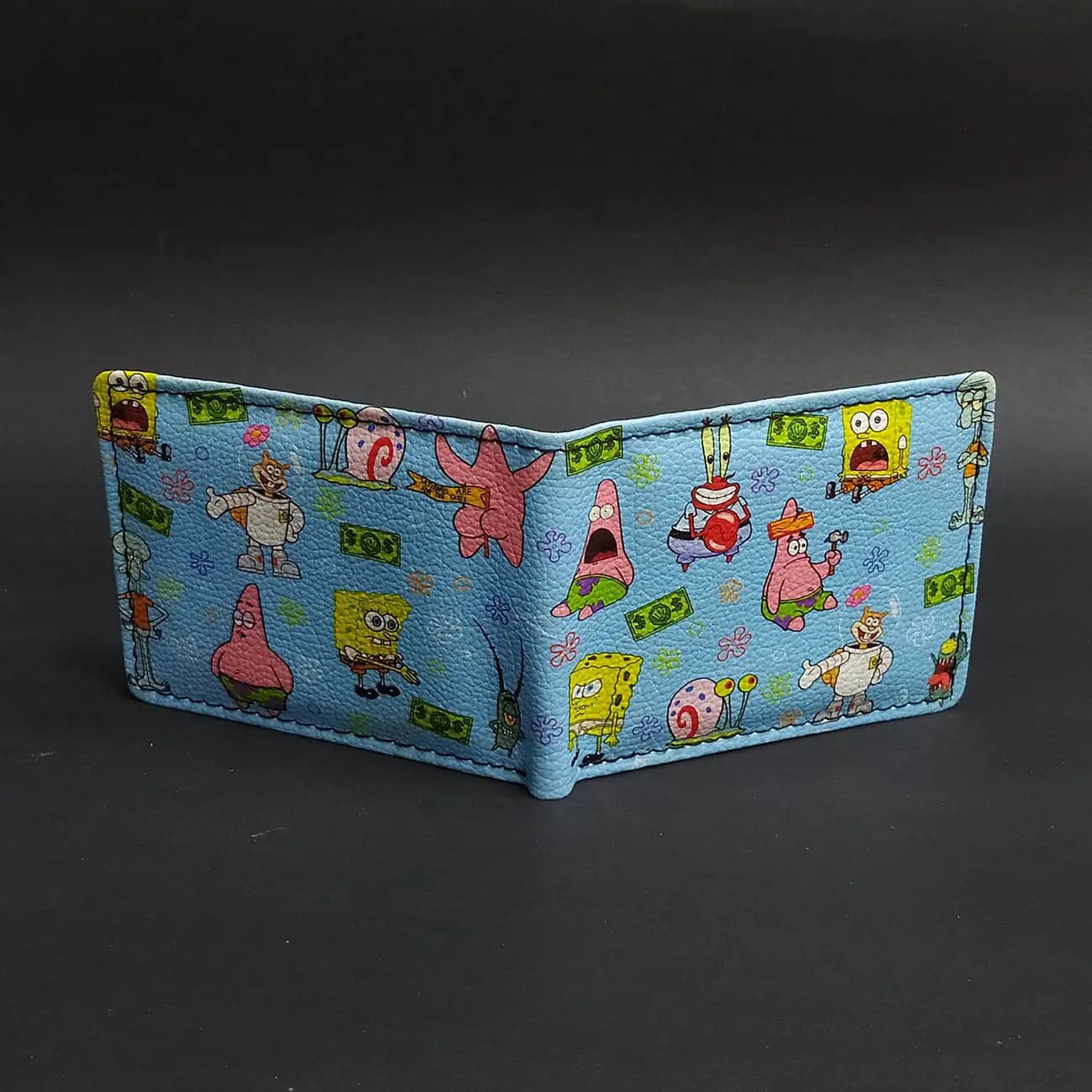کیف پول چاپی طرح باب اسفنجی و دوستان SpongeBob Characters | کیف پول فانتزی کارتونی برای طرفداران بیکینی باتم — تصویر ۳