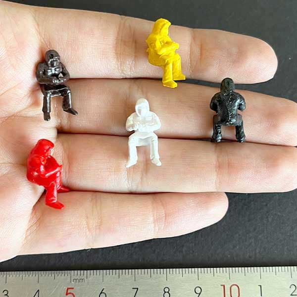 ماکت آدمک اسکیمو نشسته 2 سانتیمتر بسته 5 عددی