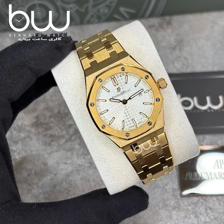ساعت مچی اودمار پیگه زنانه مدل Royal Oak Selfwinding 4005 — تصویر ۳