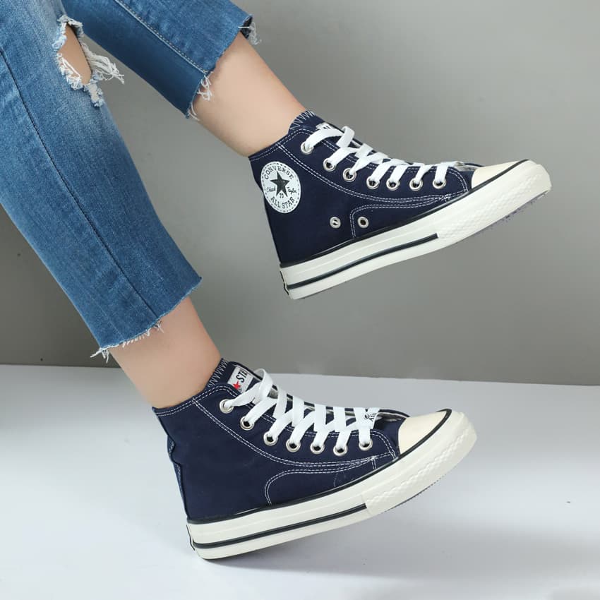 کتونی اسپرت زنانه مدل آل‌استار کانورس Converse رنگ سرمه‌ای کد 99842 — تصویر ۲