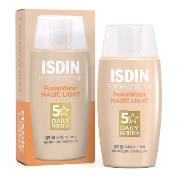 ضد آفتاب ایزدین فوتوپروتکتور فیوژن واتر مجیک لایت SPF 50 ISDIN Fotoprotector Fusion Water MAGIC Light SPF 50 (اورجینال) — تصویر ۲