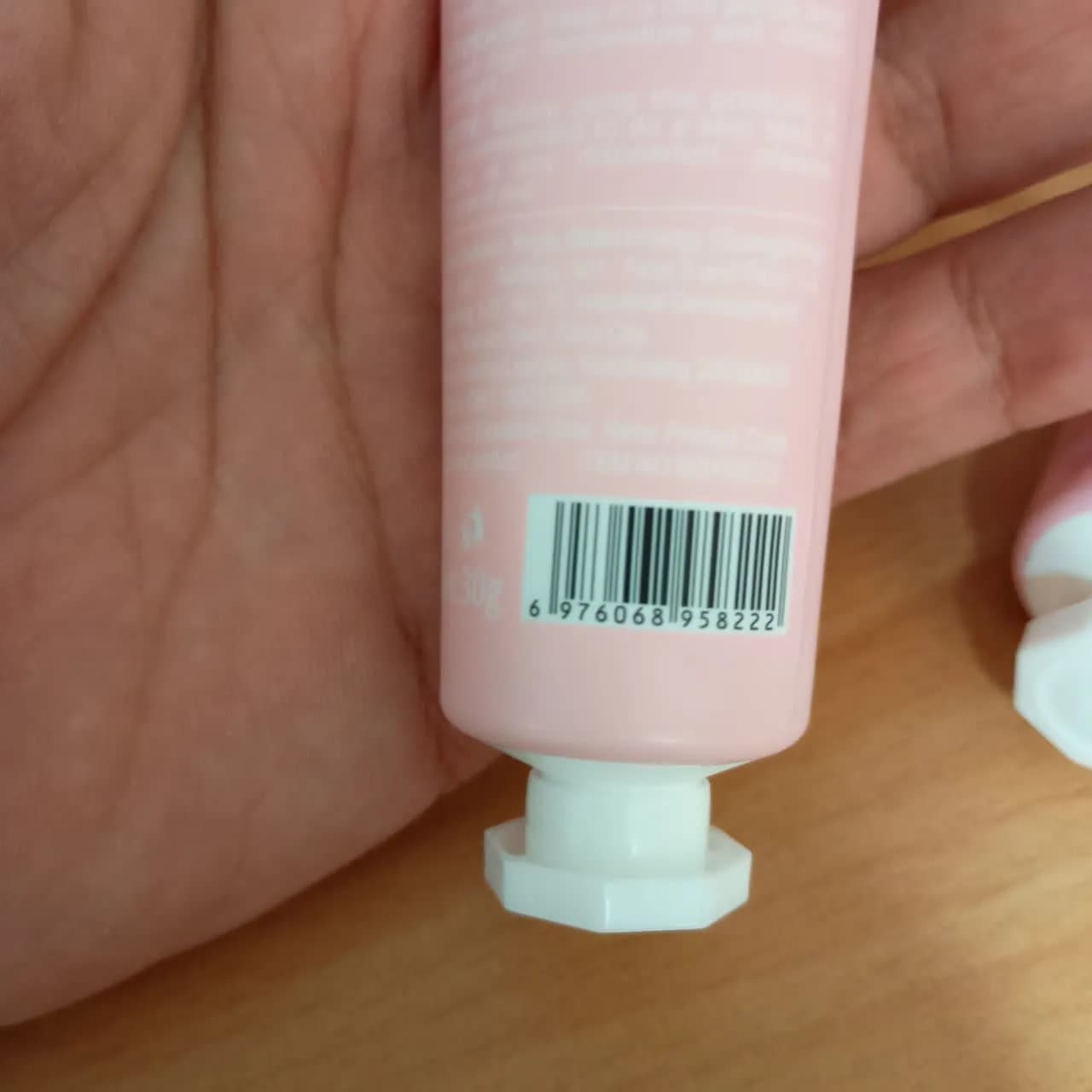 کرم هلو 30 گرمی بیوآکوا — تصویر ۳