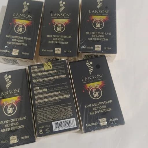 ضد آفتاب لانسون شماره 1.5 SPF50 — تصویر ۴