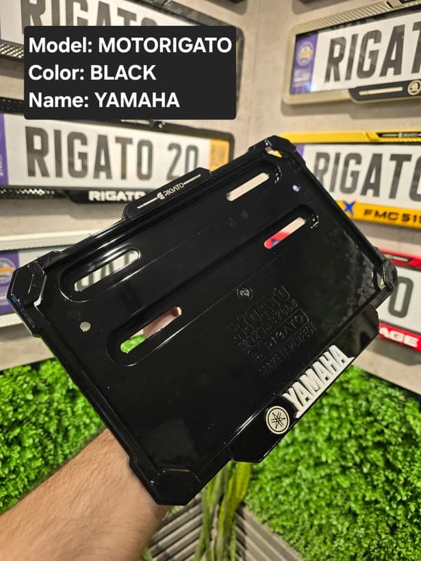 قاب‌پلاک موتور مشکی یاماها(Yamaha) با براکت