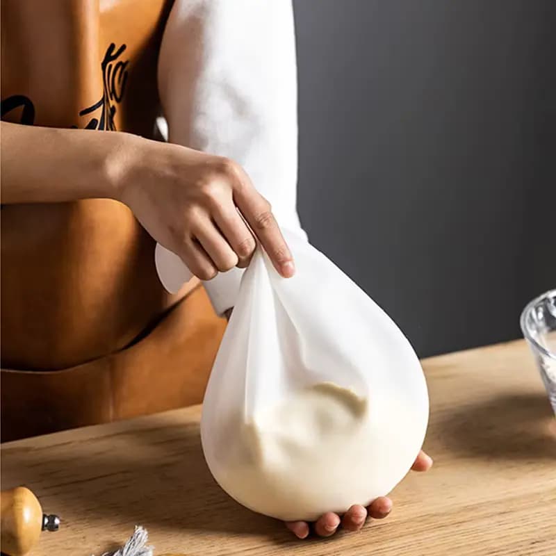 کیسه خمیر ساز سیلیکونی خانگی — تصویر ۳