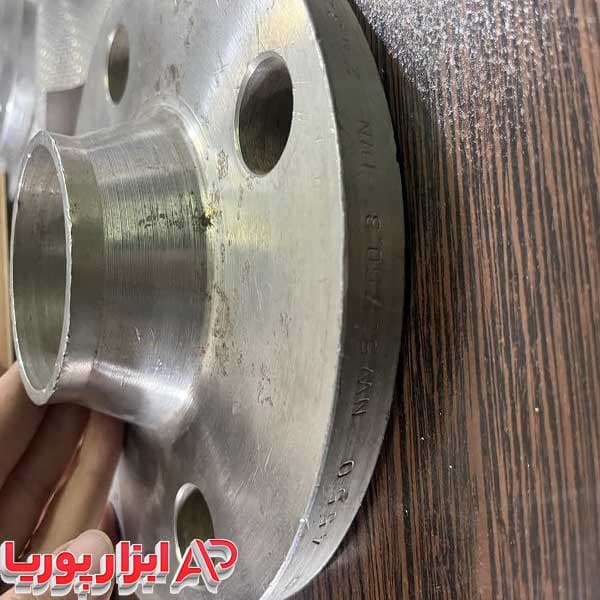 فلنج گلودار استنلس استیل 3 اینچ RTG ازجنس 4550 DIN2636 ND64CH فابریک