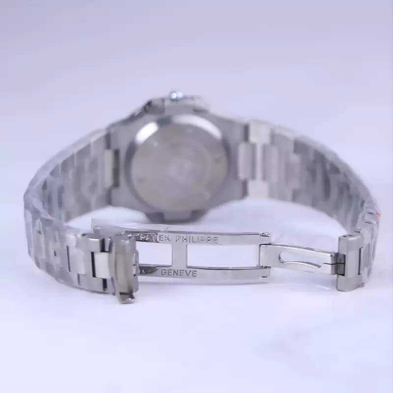 ساعت مچی پتک فیلیپ زنانه فلزی صفحه تیفانی M 8058/17 — تصویر ۳
