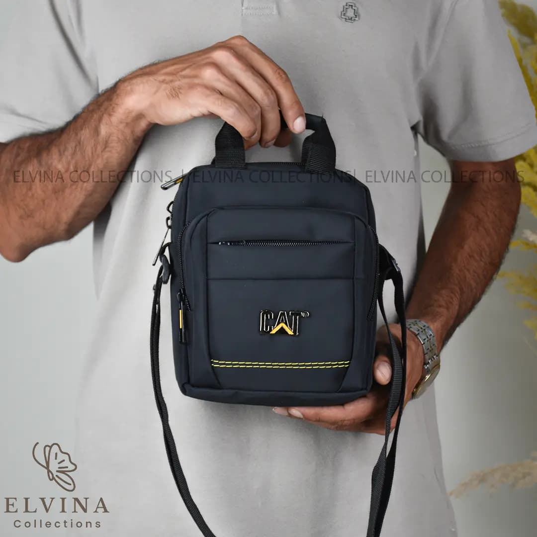 کیف دوشی برزنتی کت(cat) کد608 دارای4 سایز — تصویر ۴