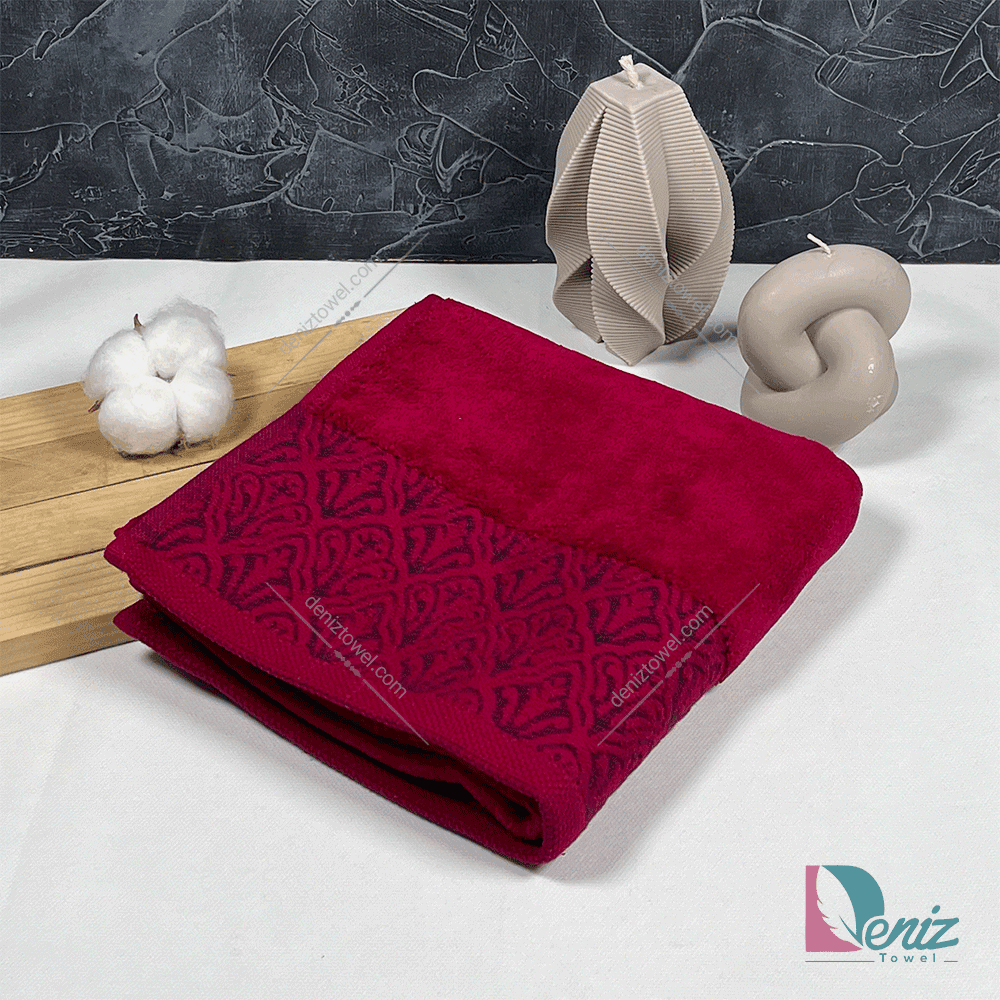 حوله دستی طرح کاریزما رنگ زرشکی