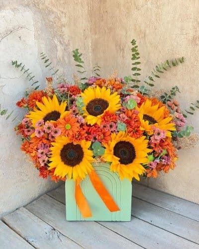 گل مناسب برای روز پسر را از کدام گل‌فروشی آنلاین بخرم؟ — تصویر ۲