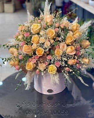 ارسال گل طبیعی برای تالار فرهنگ تهران