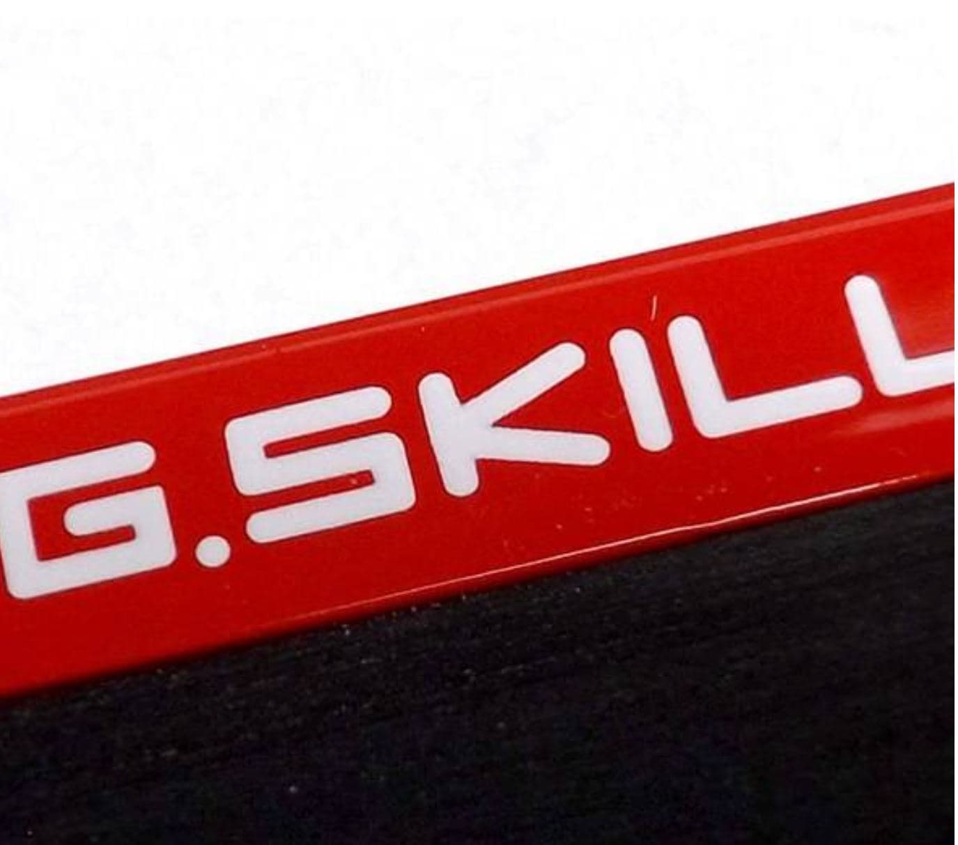 رم دسکتاپ جی اسکیل RAM G.SKILL CL16-18-38 DDR4 16GB 3200Mhz Trident Z — تصویر ۴