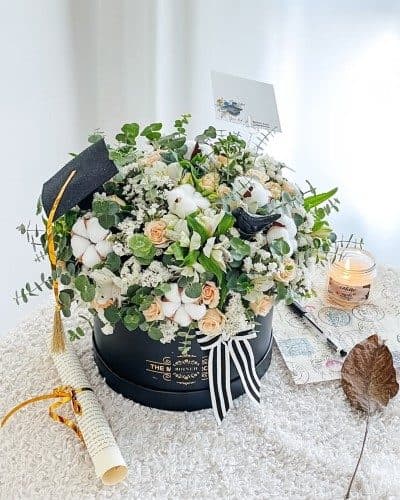 از کجا می‌توانم برای جشن فارغ‌التحصیلی گل مناسب تهیه کنم؟
