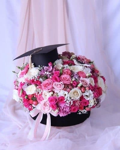 گل تبریک فارغ‌التحصیلی برای دانشگاهی را از کدام گلفروشی انجام دهم؟