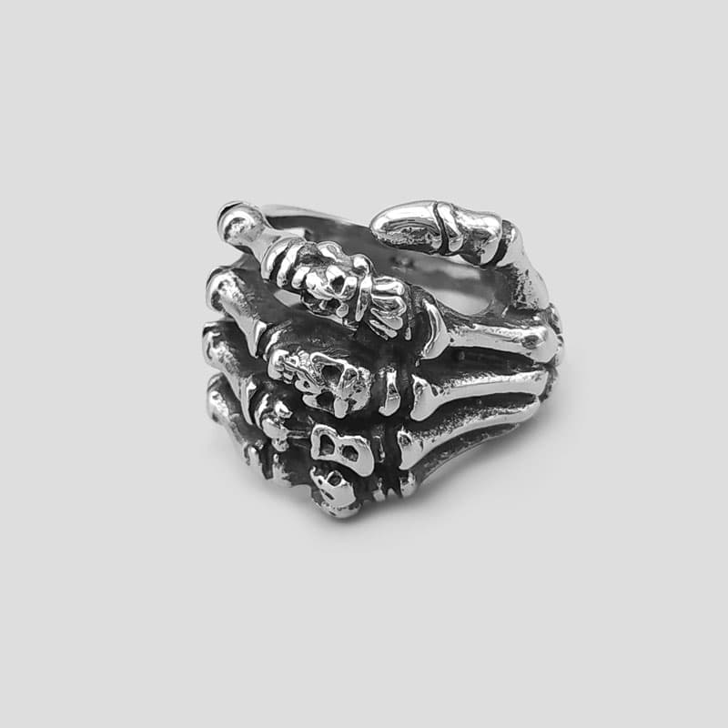 انگشتر طرح دست اسکلت مدل Bones کد Njd002 — تصویر ۳