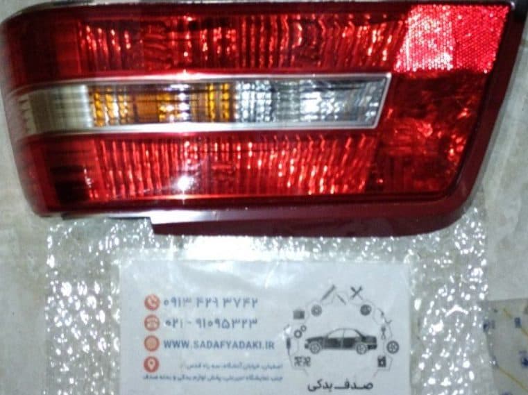 چراغ خطر عقب بدون وایر چپ پژو 405 SLX مدرن