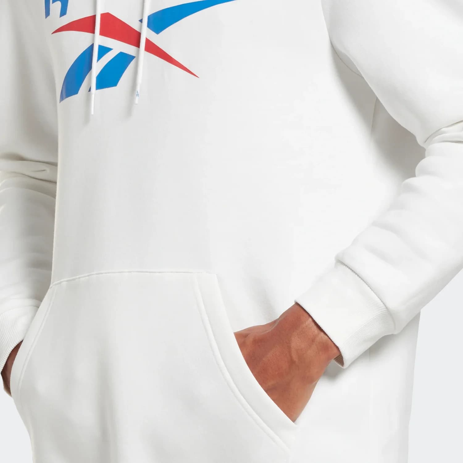 هودی مردانه ریباک مدل Identity Stacked Logo Sweatshirt — تصویر ۴
