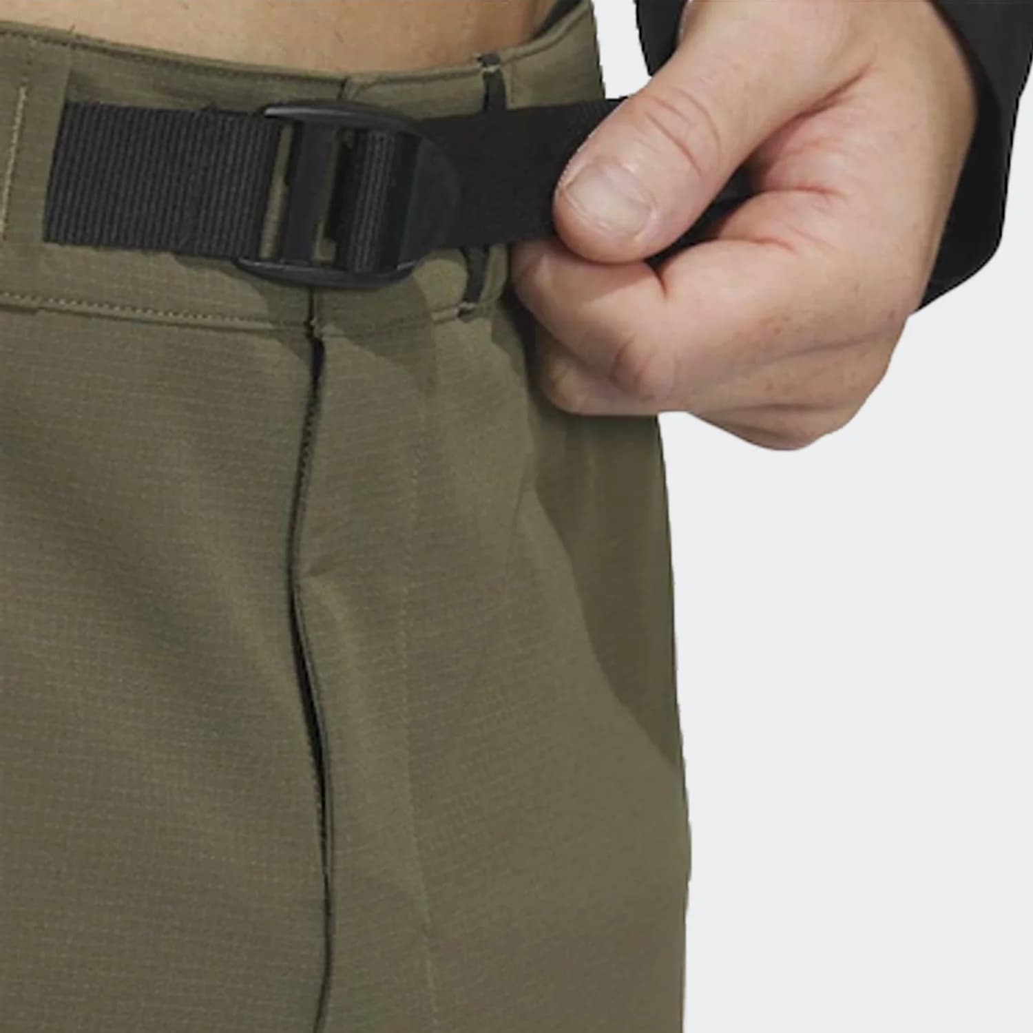 شلوار مردانه آدیداس مدل TERREX UTILITAS MEN’S KHAKI OUTDOOR TROUSERS — تصویر ۵