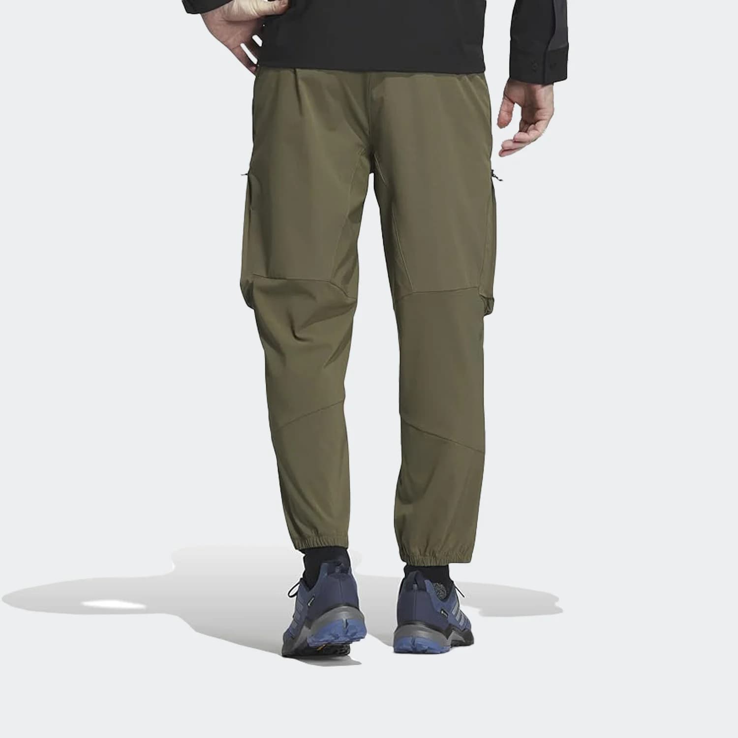 شلوار مردانه آدیداس مدل TERREX UTILITAS MEN’S KHAKI OUTDOOR TROUSERS — تصویر ۳
