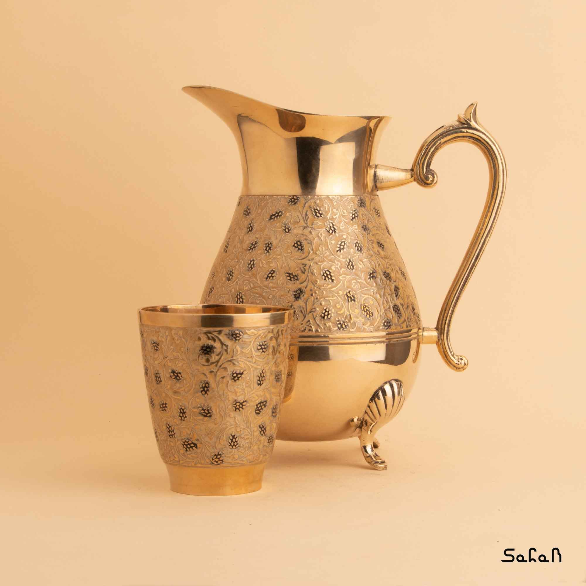 ست پارچ و لیوان برنجی میناکاری طرح انگوری کد 049 — تصویر ۳