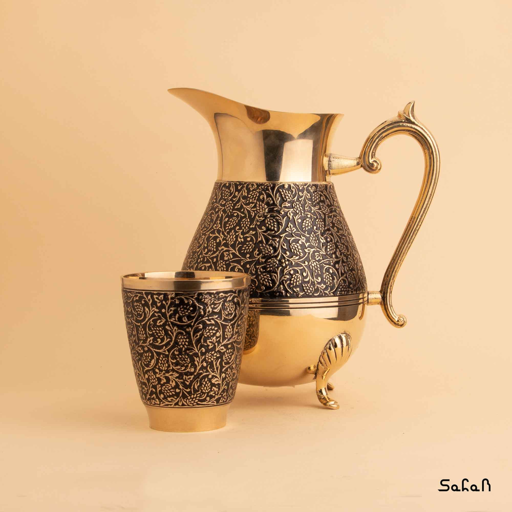 ست پارچ و لیوان برنجی میناکاری طرح انگوری کد 049 — تصویر ۲