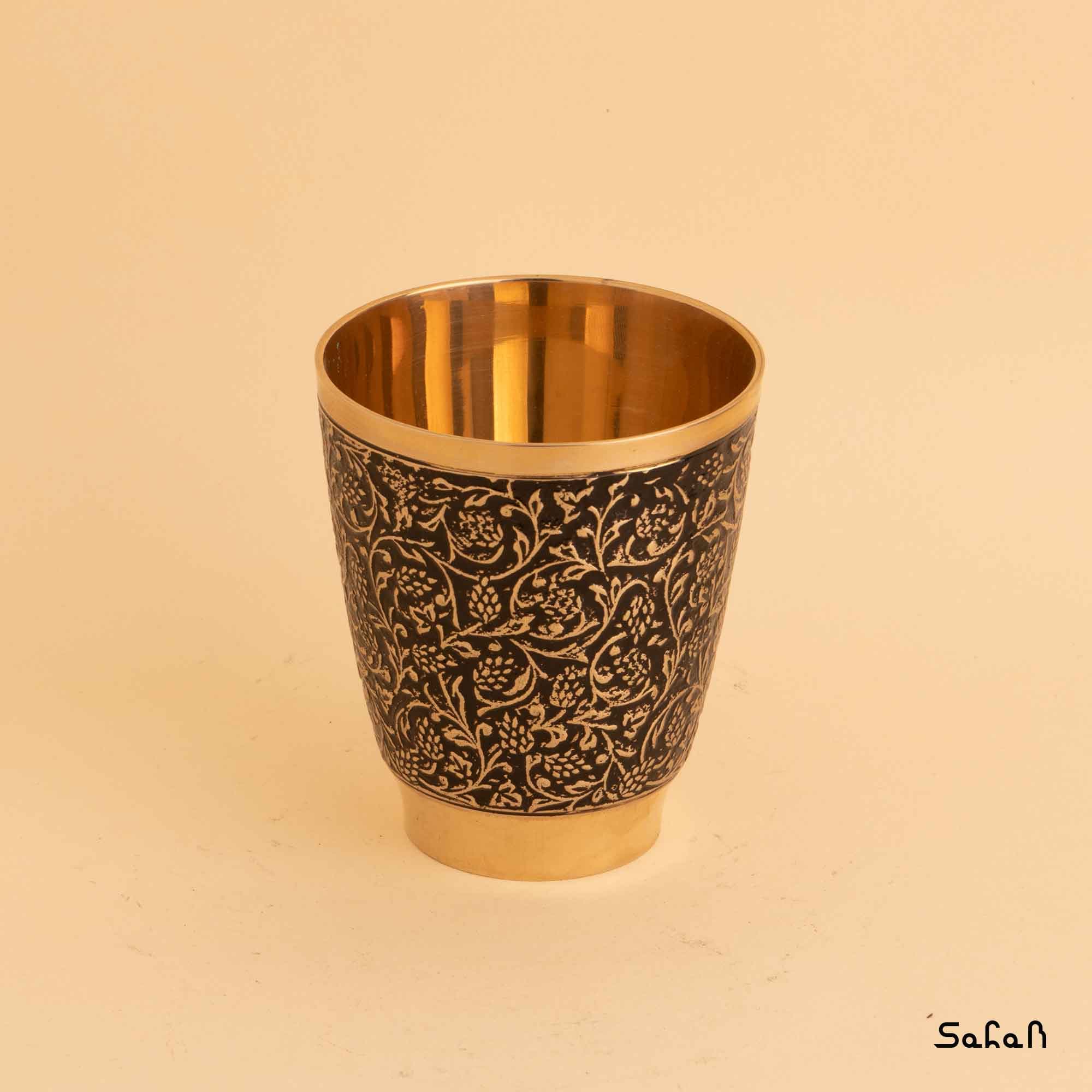 ست پارچ و لیوان برنجی میناکاری طرح انگوری کد 049 — تصویر ۷