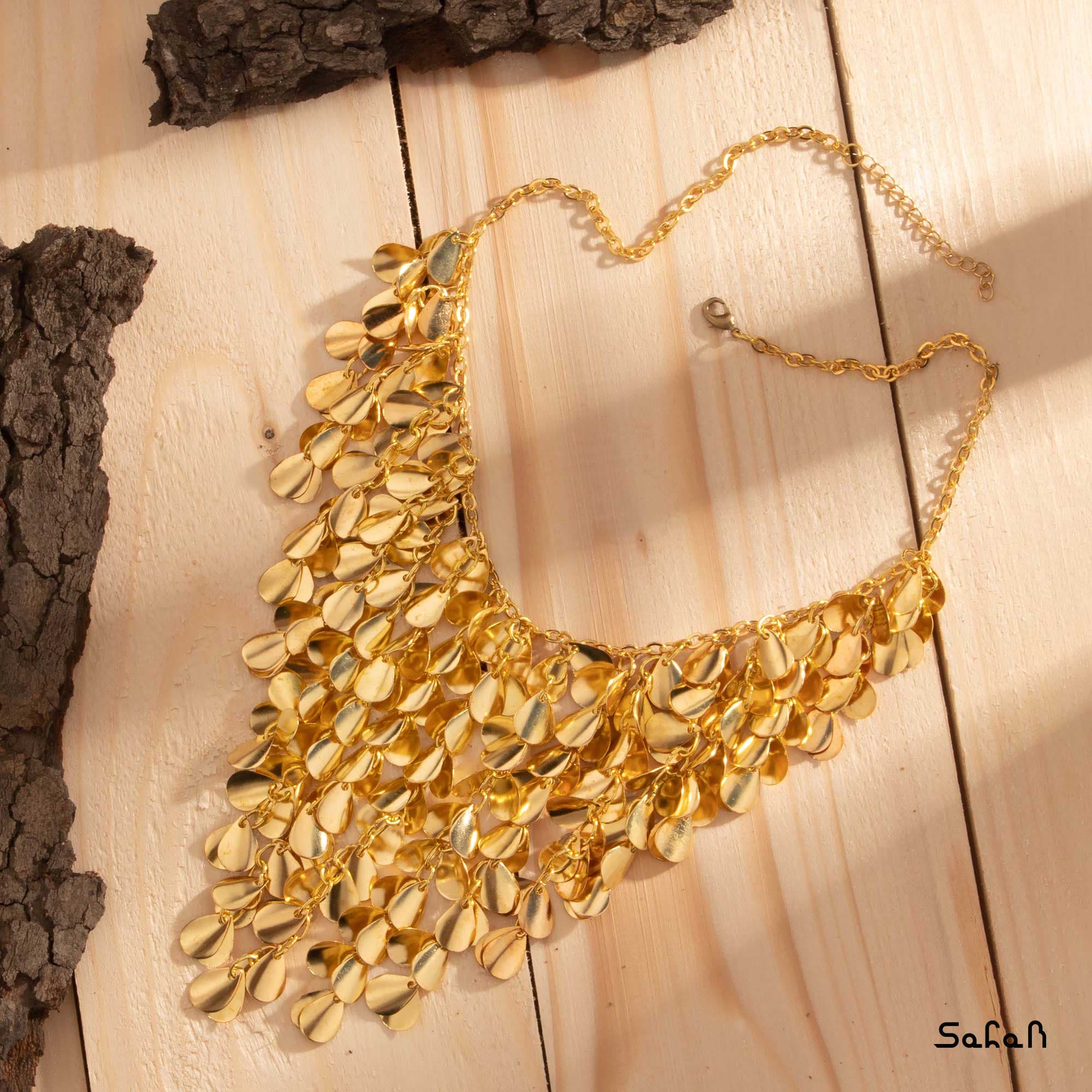 گردنبند سینه ریز اشک طلایی
