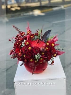 گلفروشی نزدیک کوچه قدیانی — تصویر ۲