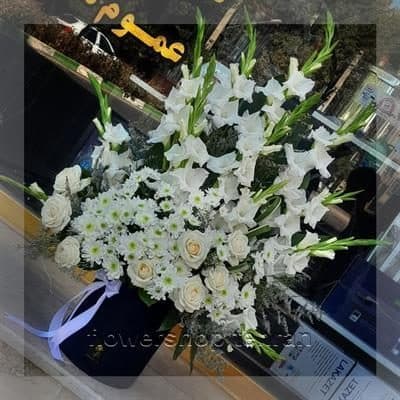 گلفروشی نزدیک کوچه های شمرون در تهران