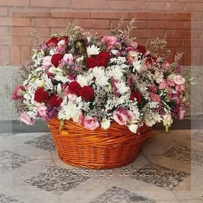 گلفروشی نزدیک بلوار کشاورز بین خیابان طوس و فلسطین