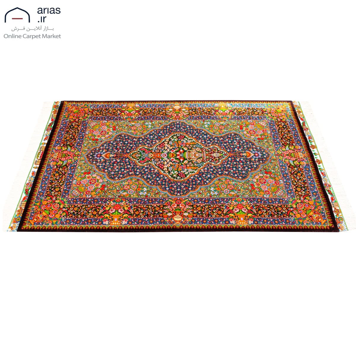 فرش دستباف ذرع و نیم ابریشم طرح ترنج غلط عربلو قم D02580G — تصویر ۴